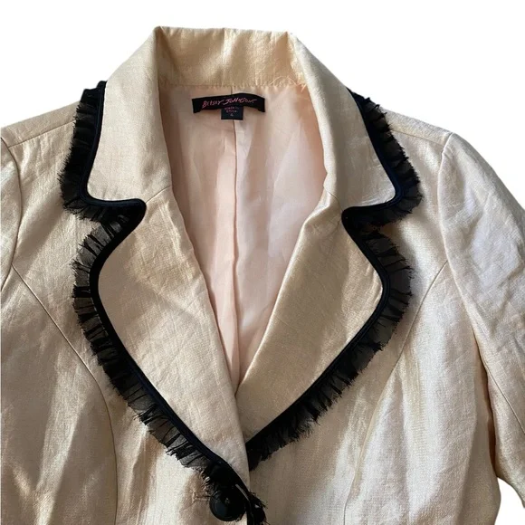 Betsey Johnson Fitted Vintage Silk Fitted Blazer 4 - Picture 2 of 7